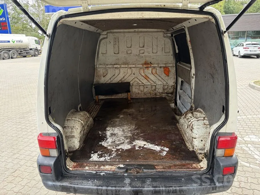 Volkswagen T4 2000 photo 4