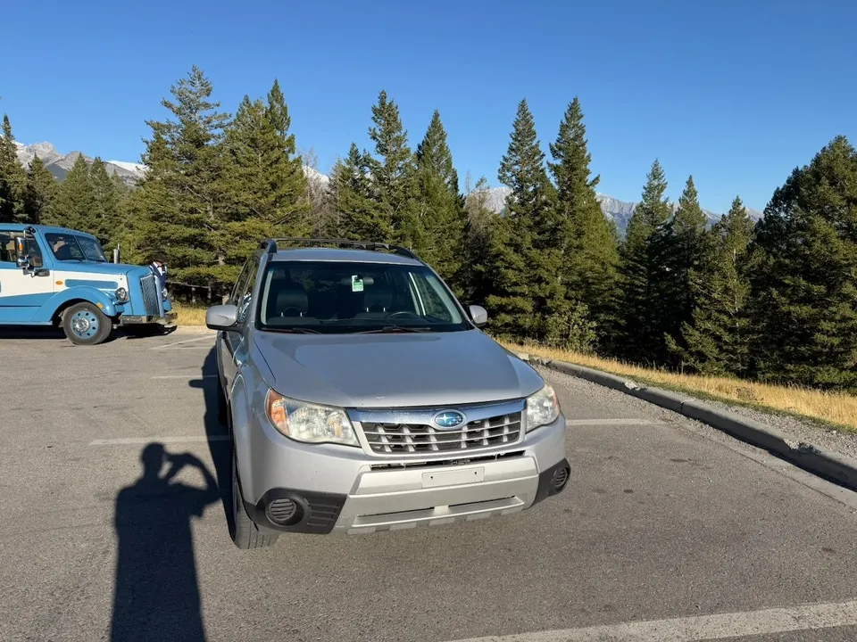 Subaru Forester 2011 photo 3