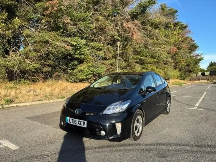 Toyota Prius 2016 photo 3