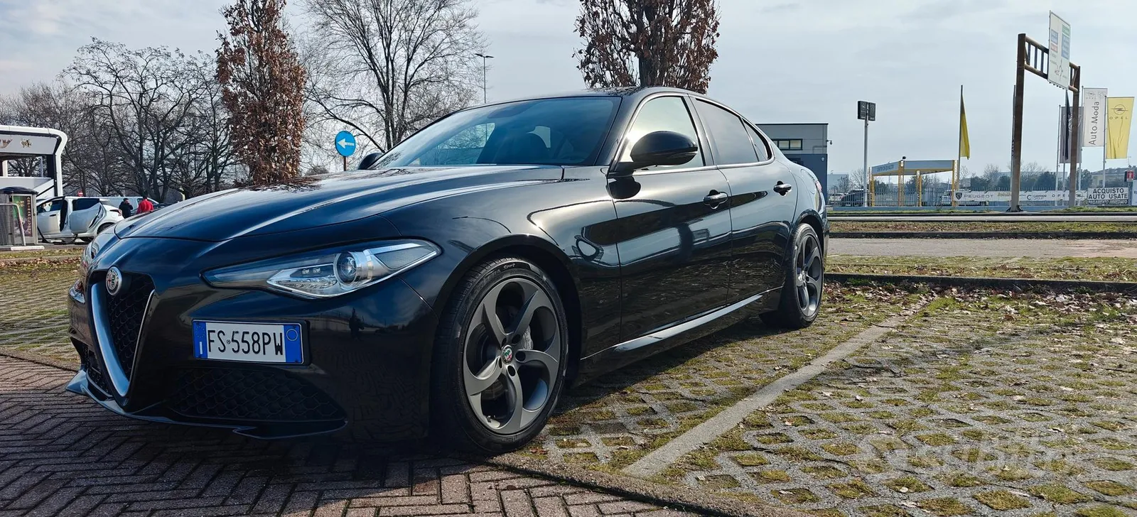 Alfa Romeo Giulia 2018 photo 2