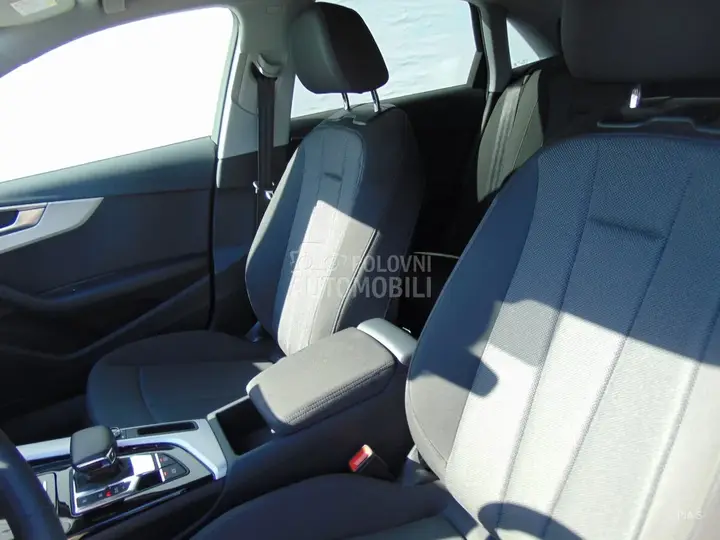 Audi A4 2024 photo 3