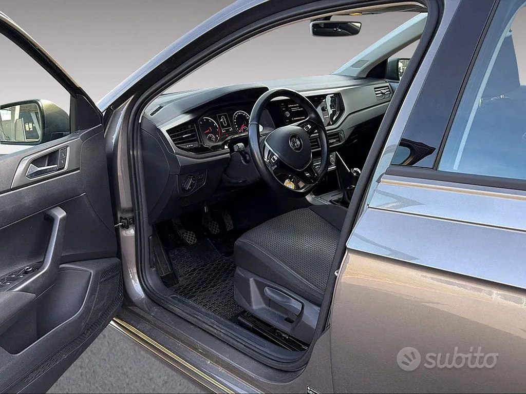 Volkswagen Polo 2018 photo 4