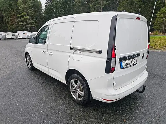 Volkswagen Caddy 2022 photo 2