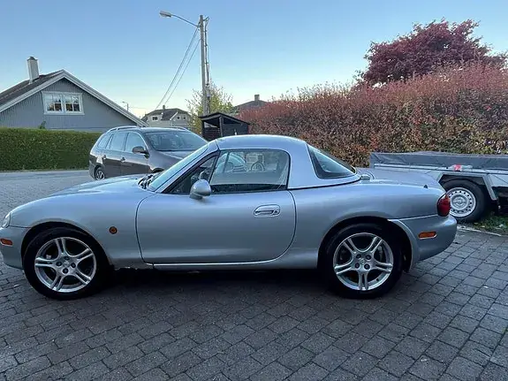 Mazda Mx-5 2005 photo 3