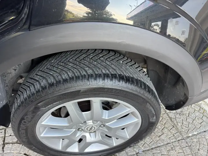 Opel Antara 2012 photo 4