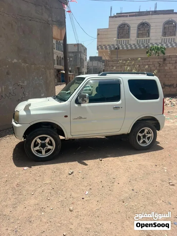 Suzuki Grand Escudo 2006 photo 4