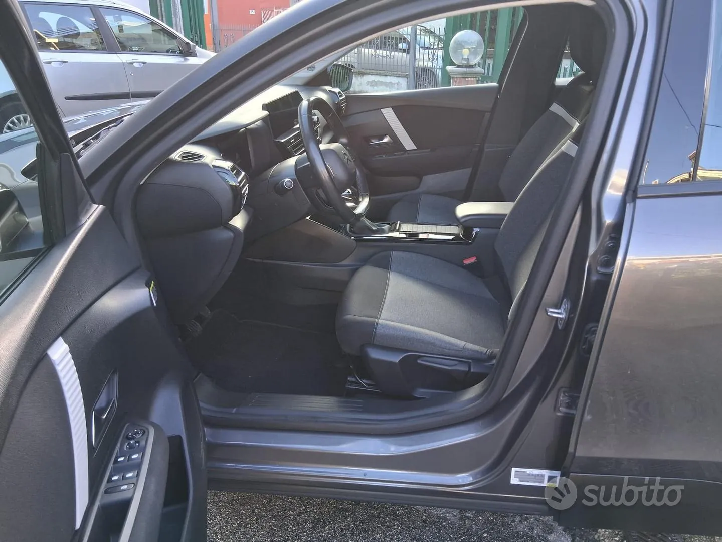Citroen C4 2021 photo 3