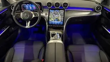 Mercedes-Benz C-Class 2025 photo 3