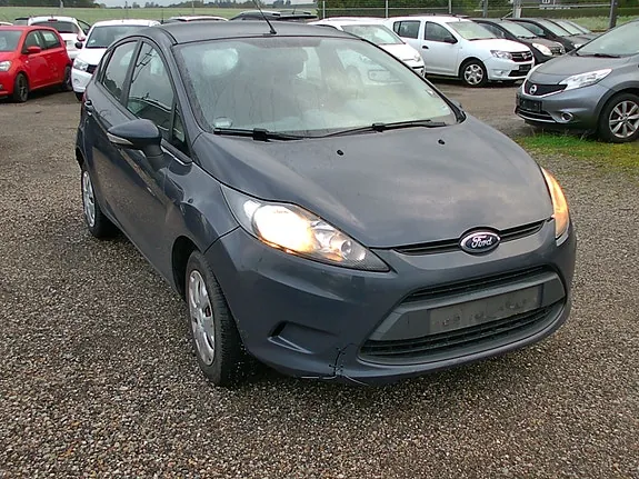 Ford Fiesta 2011 photo 3