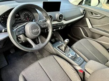 Audi Q2 2023 photo 2