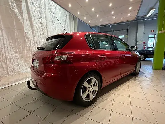 Peugeot 308 2013 photo 4