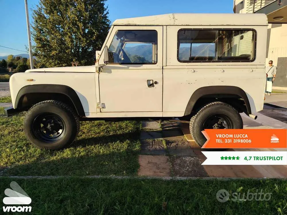 Land Rover Defender 1985 photo 2
