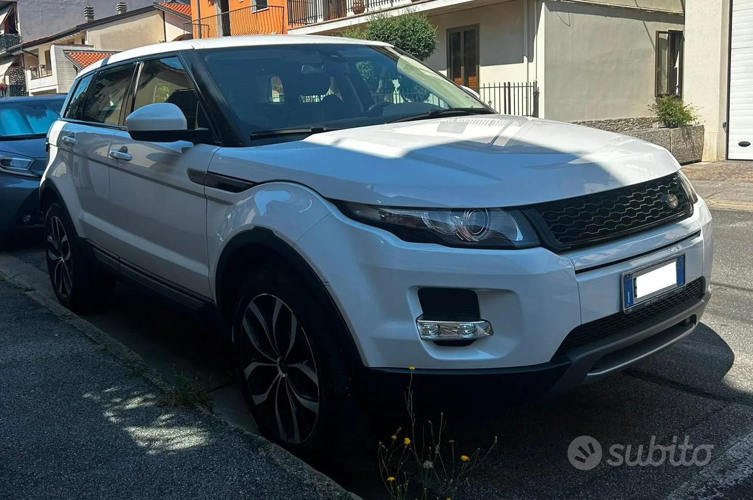 Land Rover Range Rover Evoque 2014 photo 3