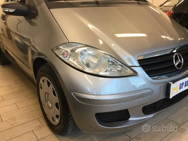 Mercedes-Benz A 150 2005 photo 5
