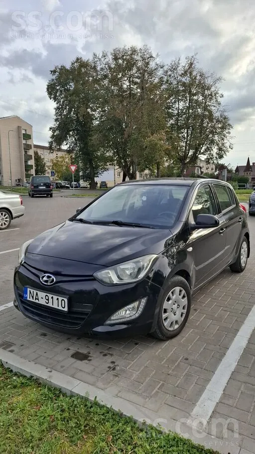 Hyundai I20 2012 photo 3