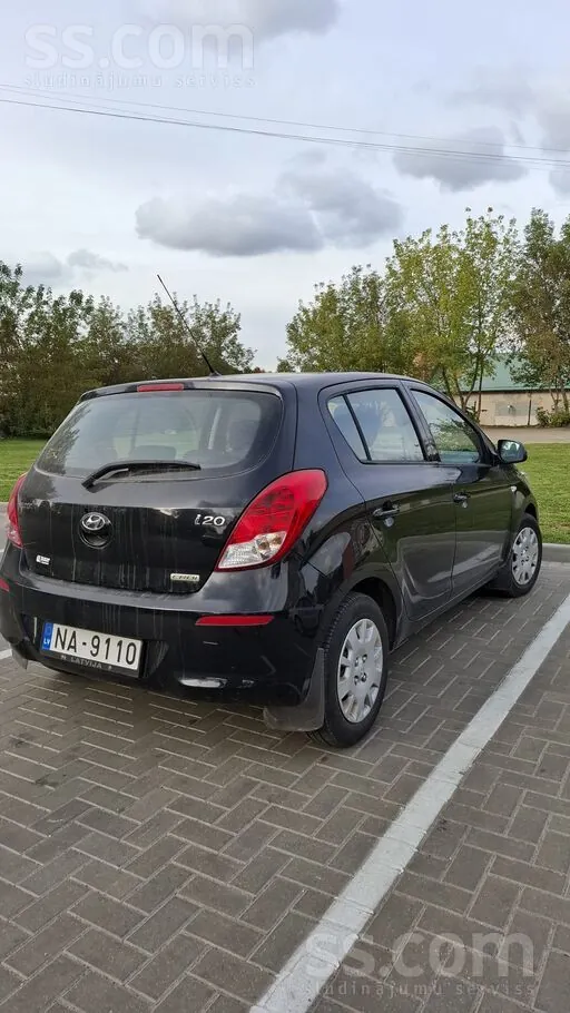 Hyundai I20 2012 photo 2