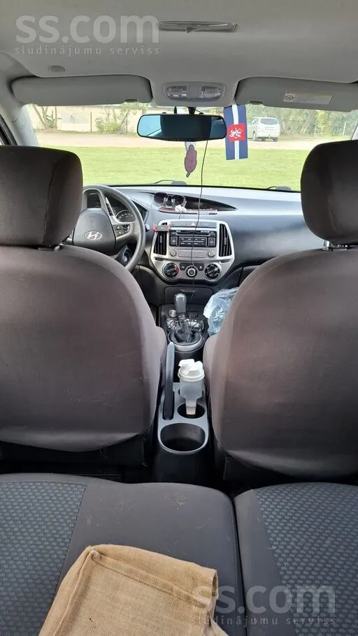Hyundai I20 2012 photo 4