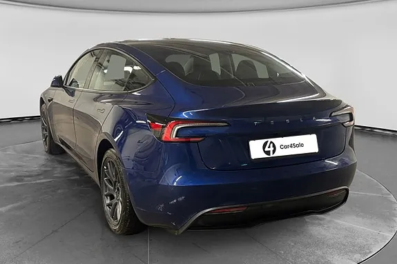 Tesla Model 3 2024 photo 3