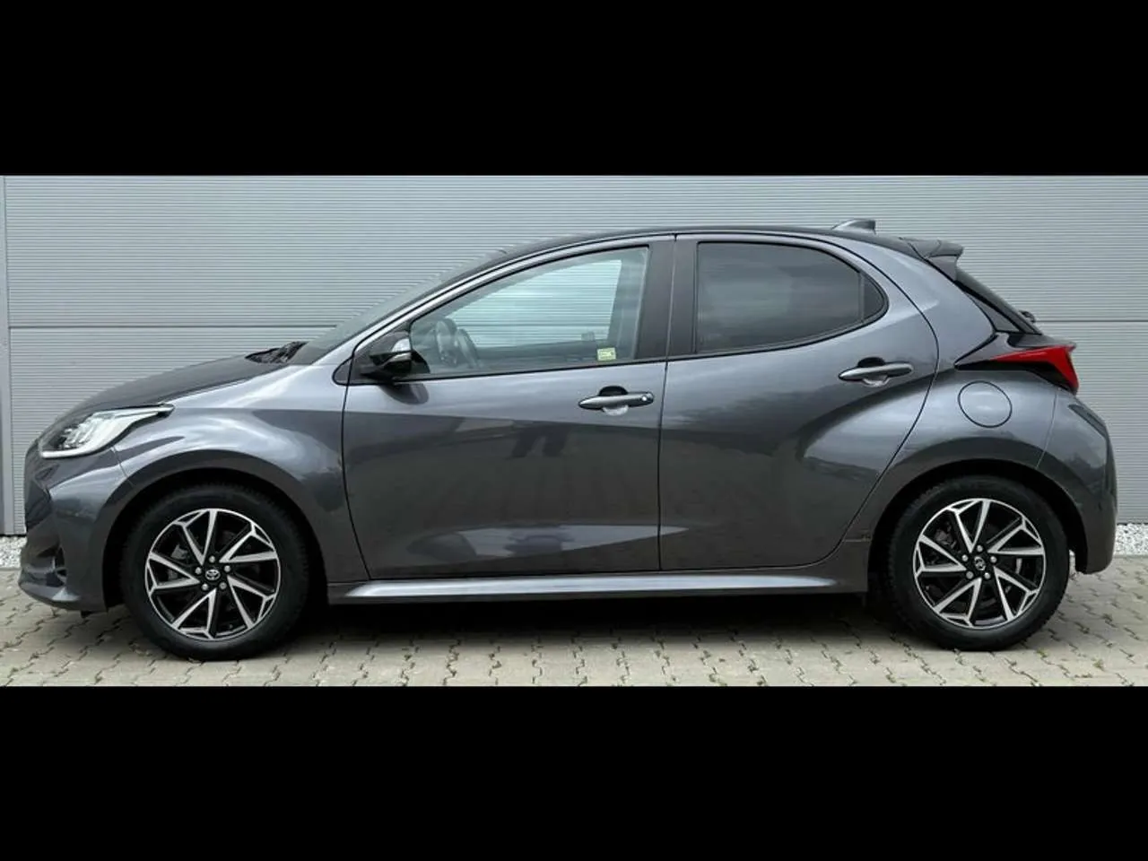 Toyota Yaris 2025 photo 4