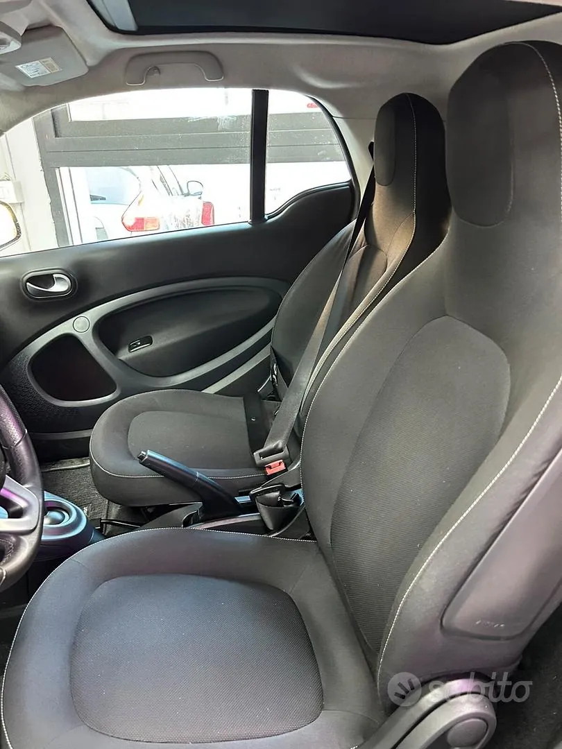 Smart Fortwo 2017 photo 5