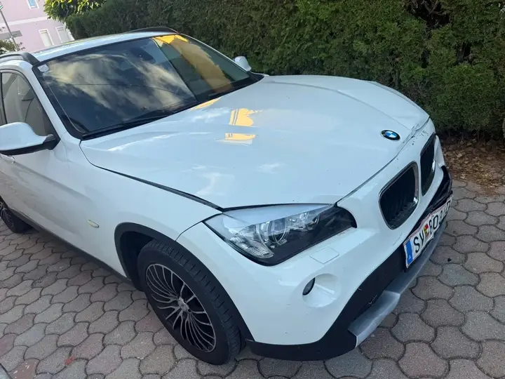 BMW X1 2010 photo 2