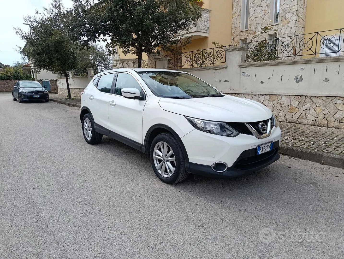 Nissan Qashqai 2015 photo 5