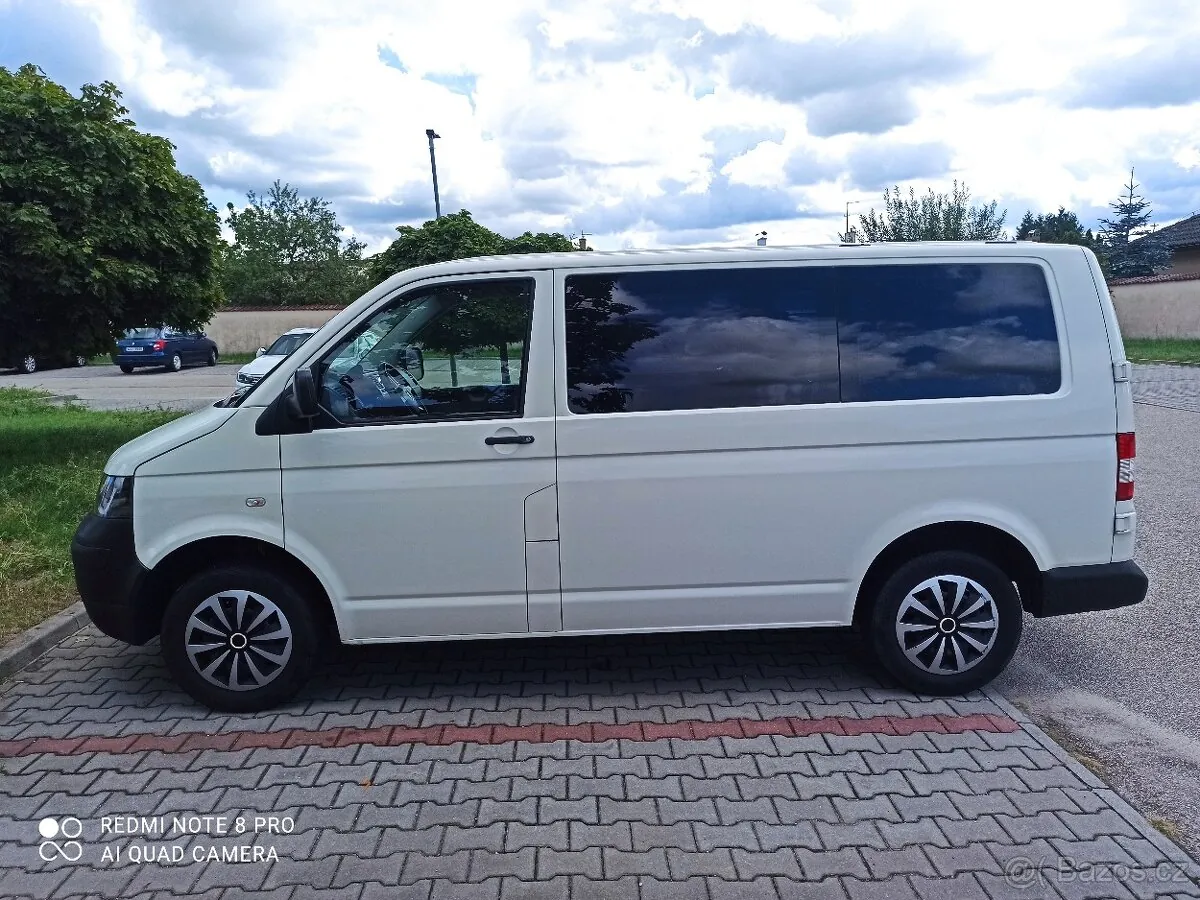 Volkswagen Transporter T5 2007 photo 5