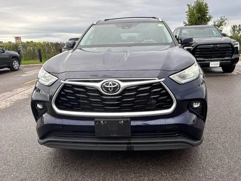 Toyota Highlander 2021 photo 2