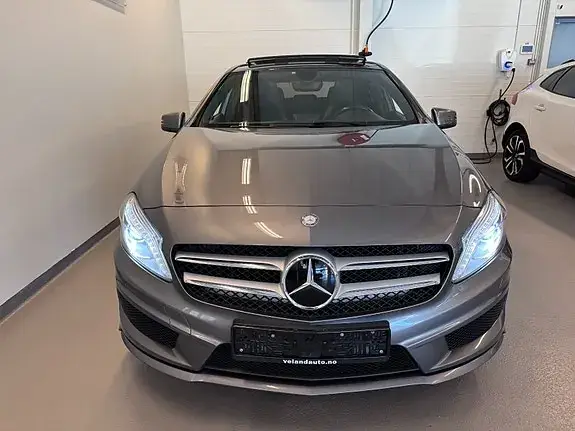Mercedes-Benz 180 2015 photo 3