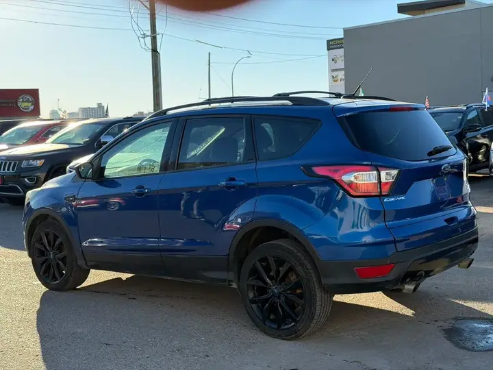Ford Escape 2017 photo 4