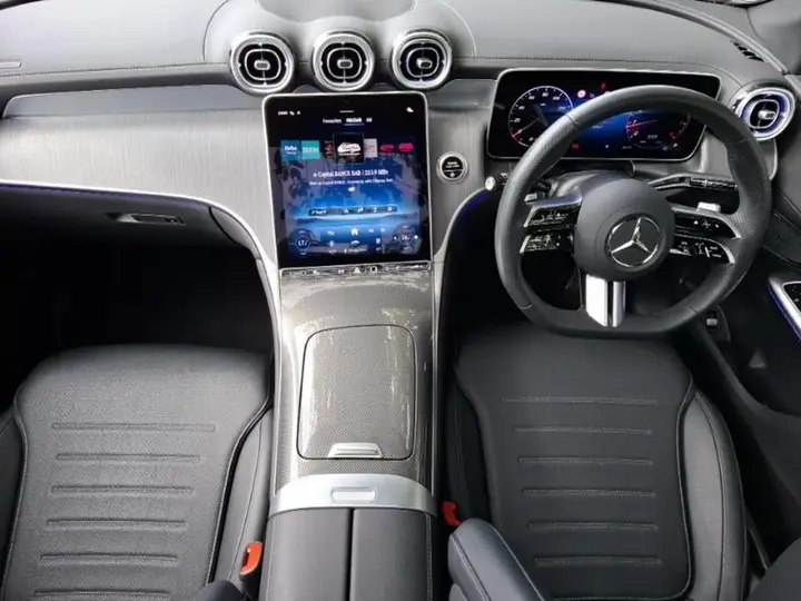Mercedes-Benz Glc 2025 photo 3