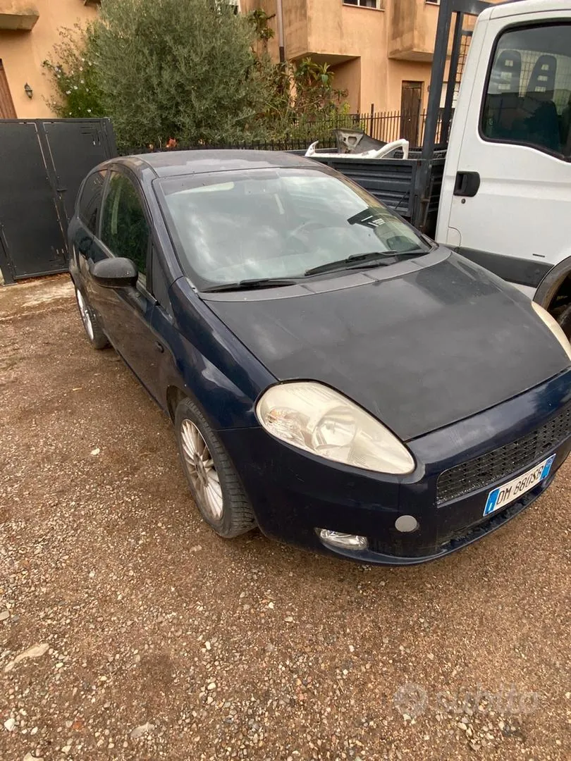 Fiat Grande Punto 2008 photo 5
