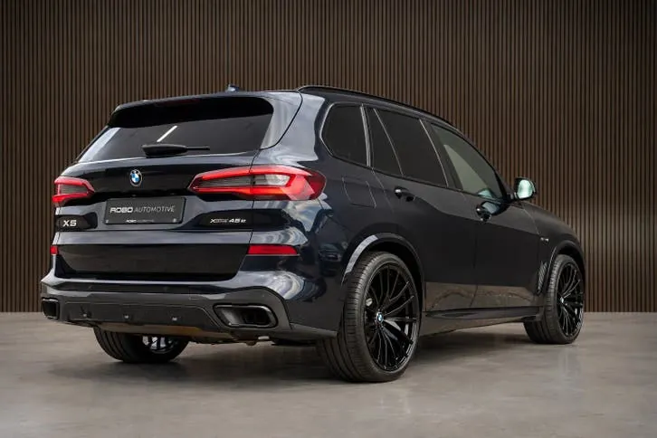 BMW X5 2023 photo 2