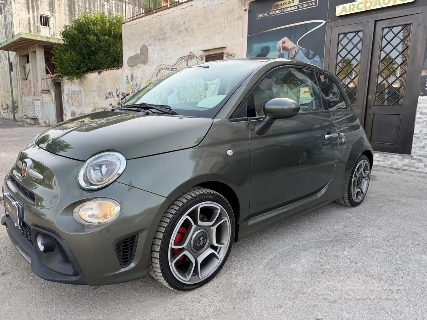 Abarth 595 2018 photo 2