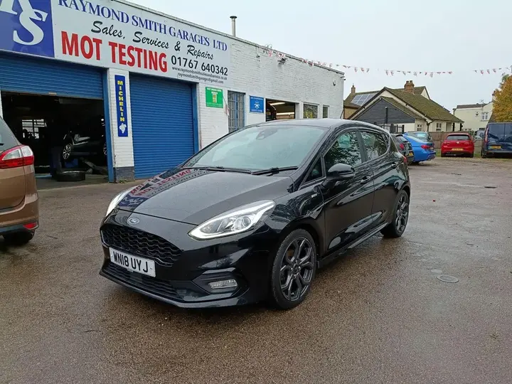 Ford Fiesta 2018 photo 2
