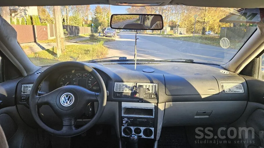 Volkswagen Golf 4 1998 photo 4
