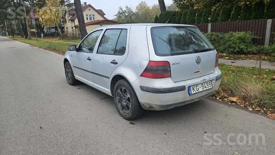 Volkswagen Golf 4 1998 photo 3
