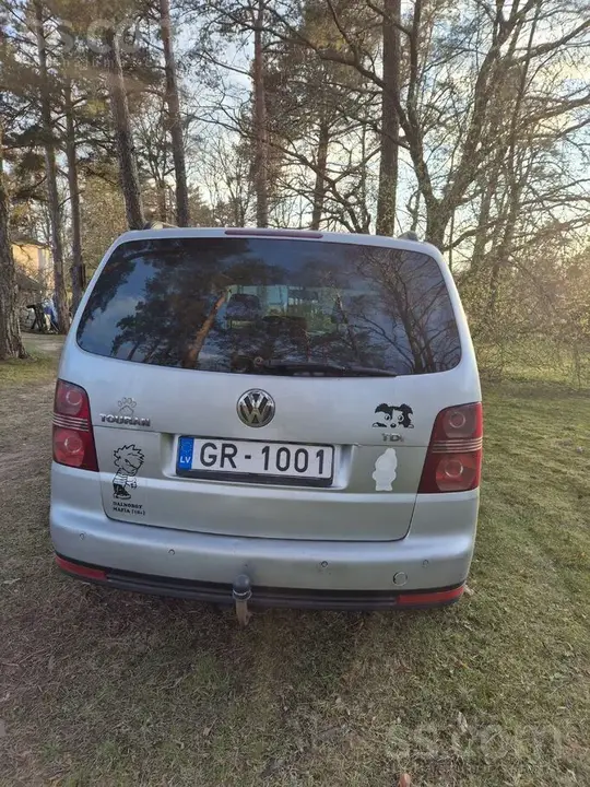 Volkswagen Touran 2007 photo 4