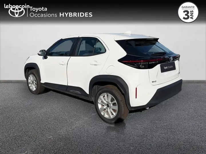 Toyota Yaris Cross 2023 photo 2