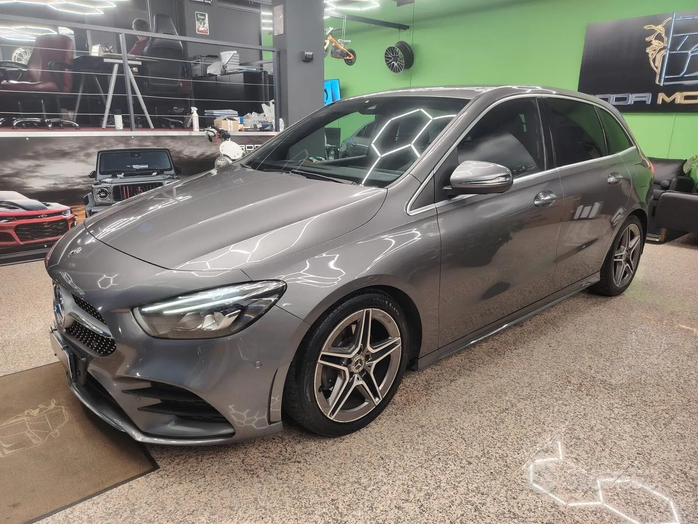 Mercedes-Benz B 200 D 2019 photo 3