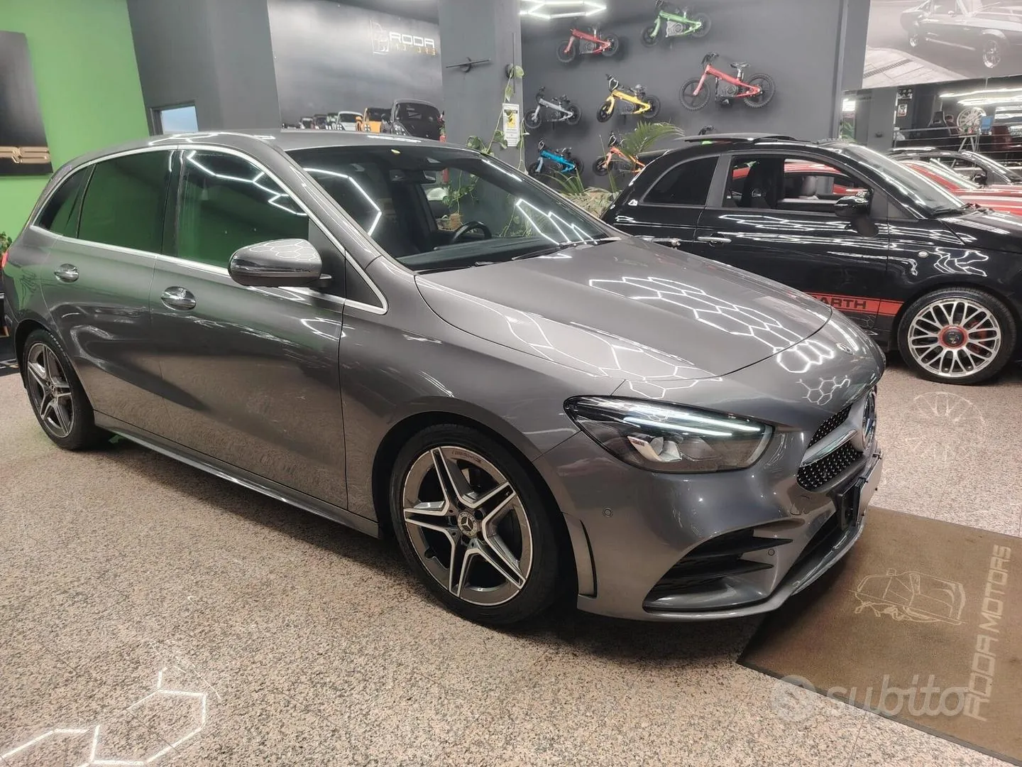 Mercedes-Benz B 200 D