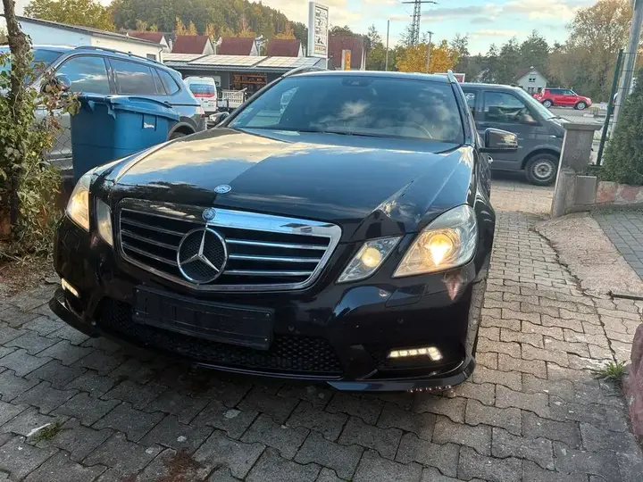 Mercedes-Benz E 250
