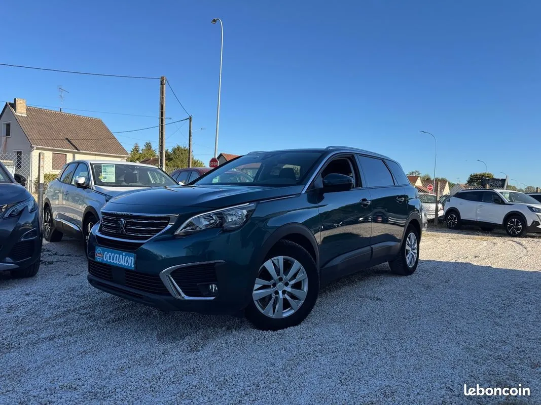 Peugeot 5008 2020 photo 3