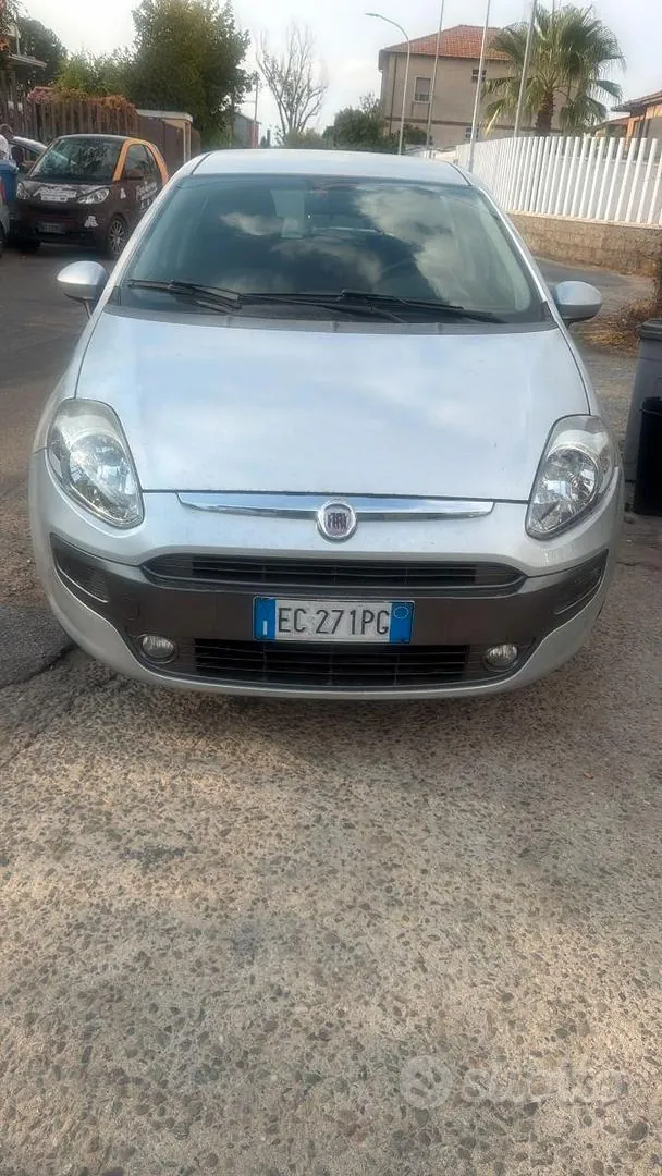 Fiat Punto 2016 photo 2