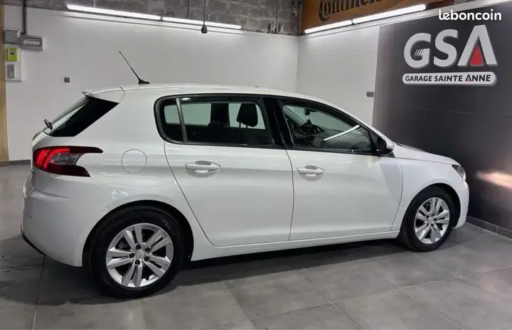 Peugeot 308 2016 photo 2