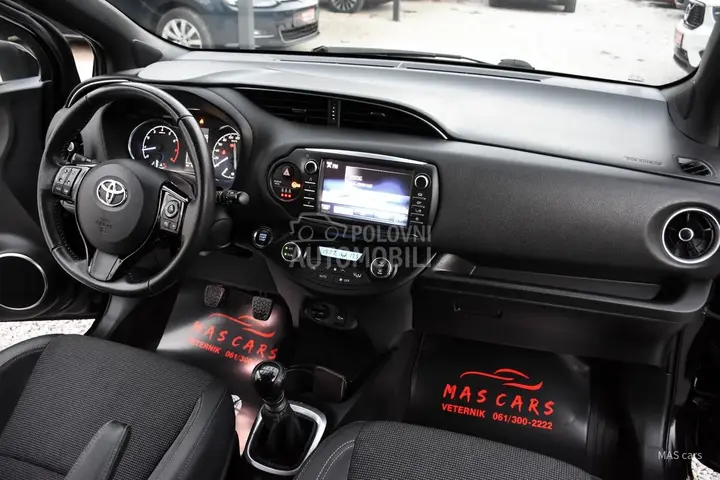 Toyota Yaris 2017 photo 3