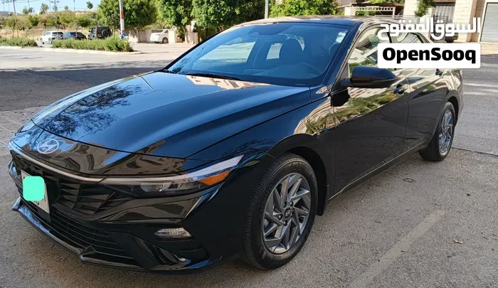 Hyundai Elantra 2024 photo 2