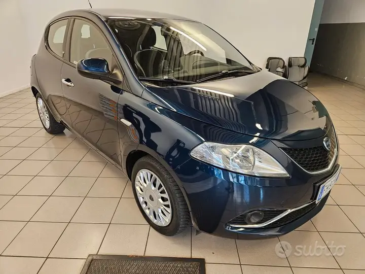 Lancia Ypsilon 2017 photo 3