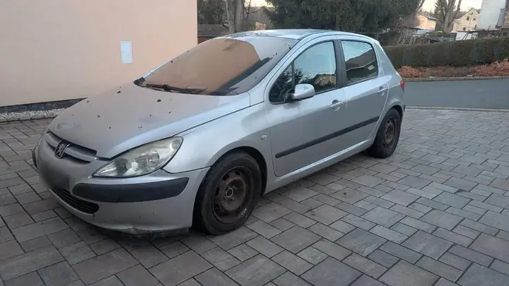 Peugeot 307