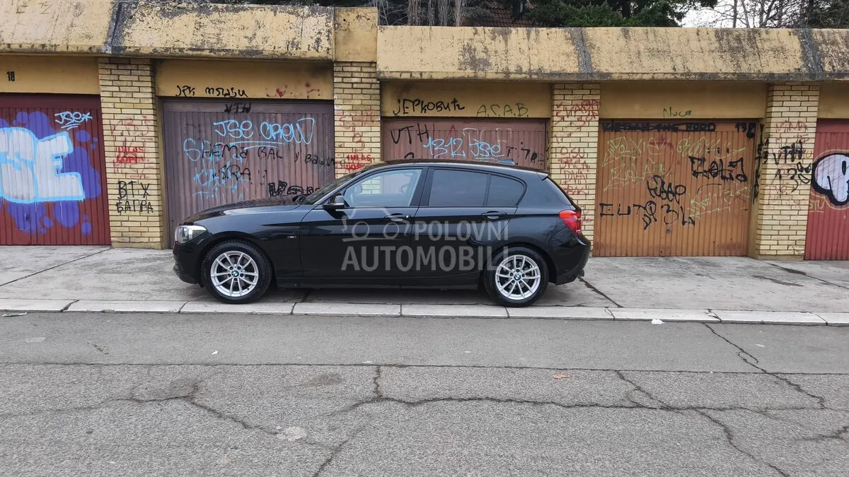 BMW 118 2012 photo 3